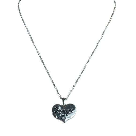Claire’s Y2K Silver Heart Sisters Make The Best Friends Quote Charm Necklace - Picture 2 of 5